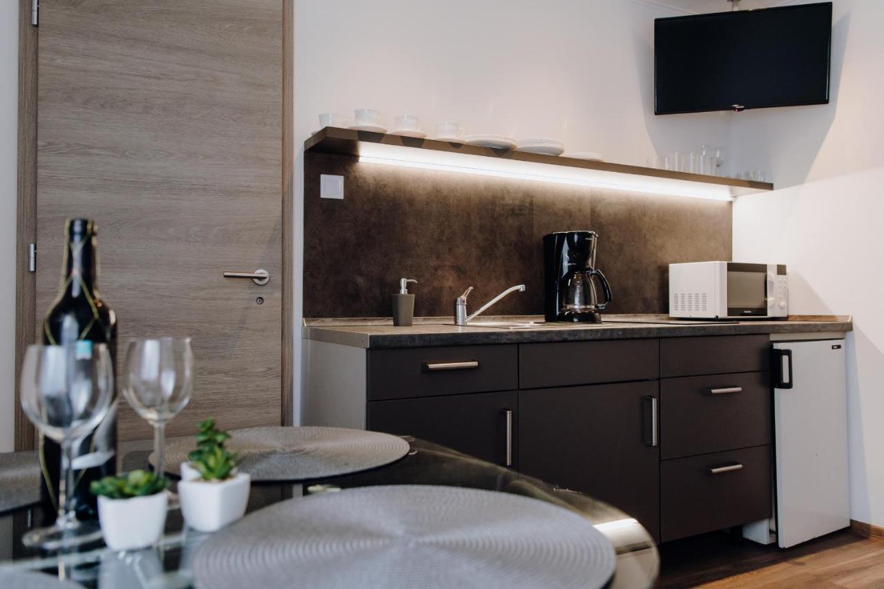 Nyírfa Apartman Vonyarcvashegy Exterior foto