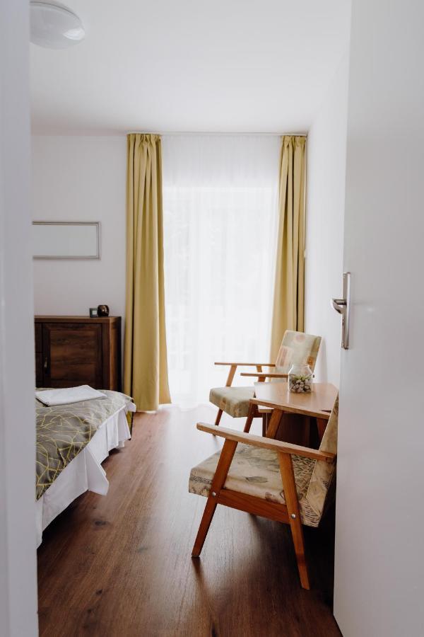 Nyírfa Apartman Vonyarcvashegy Exterior foto