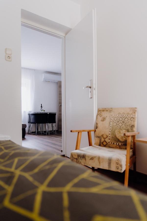 Nyírfa Apartman Vonyarcvashegy Exterior foto