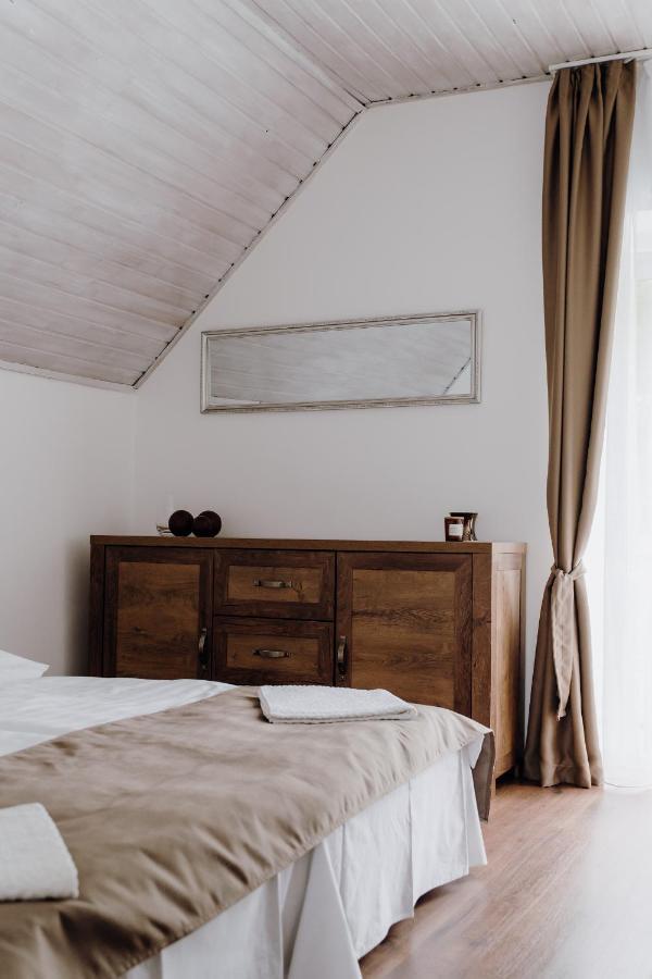 Nyírfa Apartman Vonyarcvashegy Exterior foto